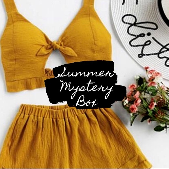 Unknown Tops - Summer Mystery Box 🌼